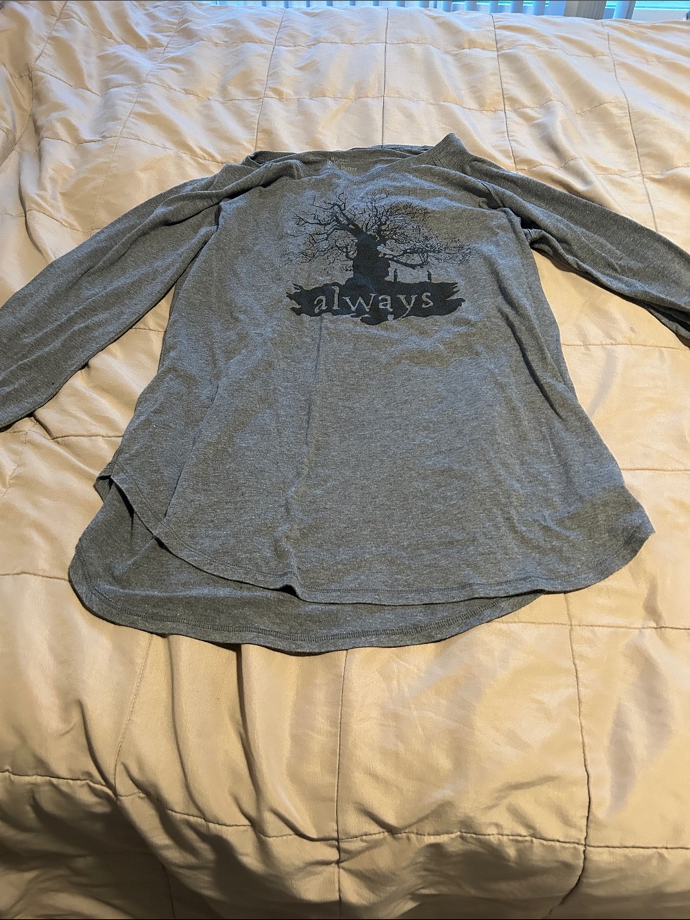 Warner Bros. Gray Long Sleeve 'Always' Graphic Tee